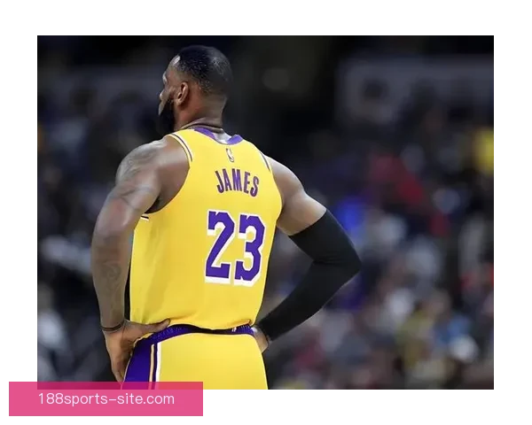 41岁詹皇单核冲击季后赛湖媒晒18詹高呼信赖死亡之瞳再临世